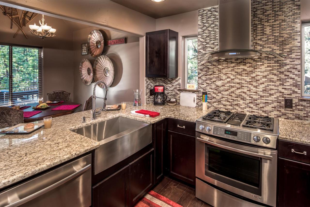 Fifth Dimension, 2 Bedrooms, Wifi, Hot Tub, Game Table, Grill, Sleeps 4 Ruidoso Dış mekan fotoğraf